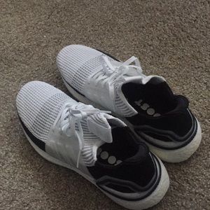 Ultraboost (panda) 2019 size 9